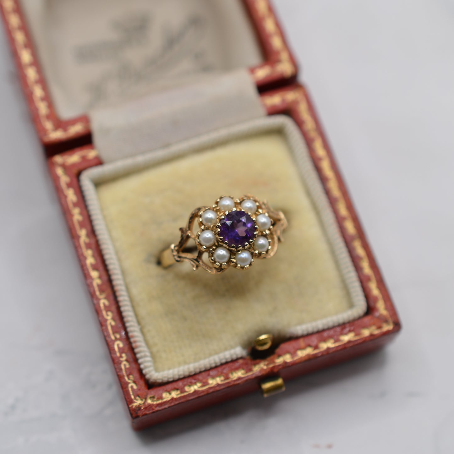 1980s Vintage 9ct Gold Amethyst & Pearl Floral Cluster Ring