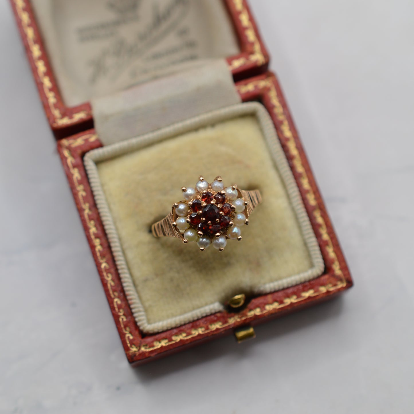 1970s Vintage 9ct Gold Garnet & Pearl Cluster Ring