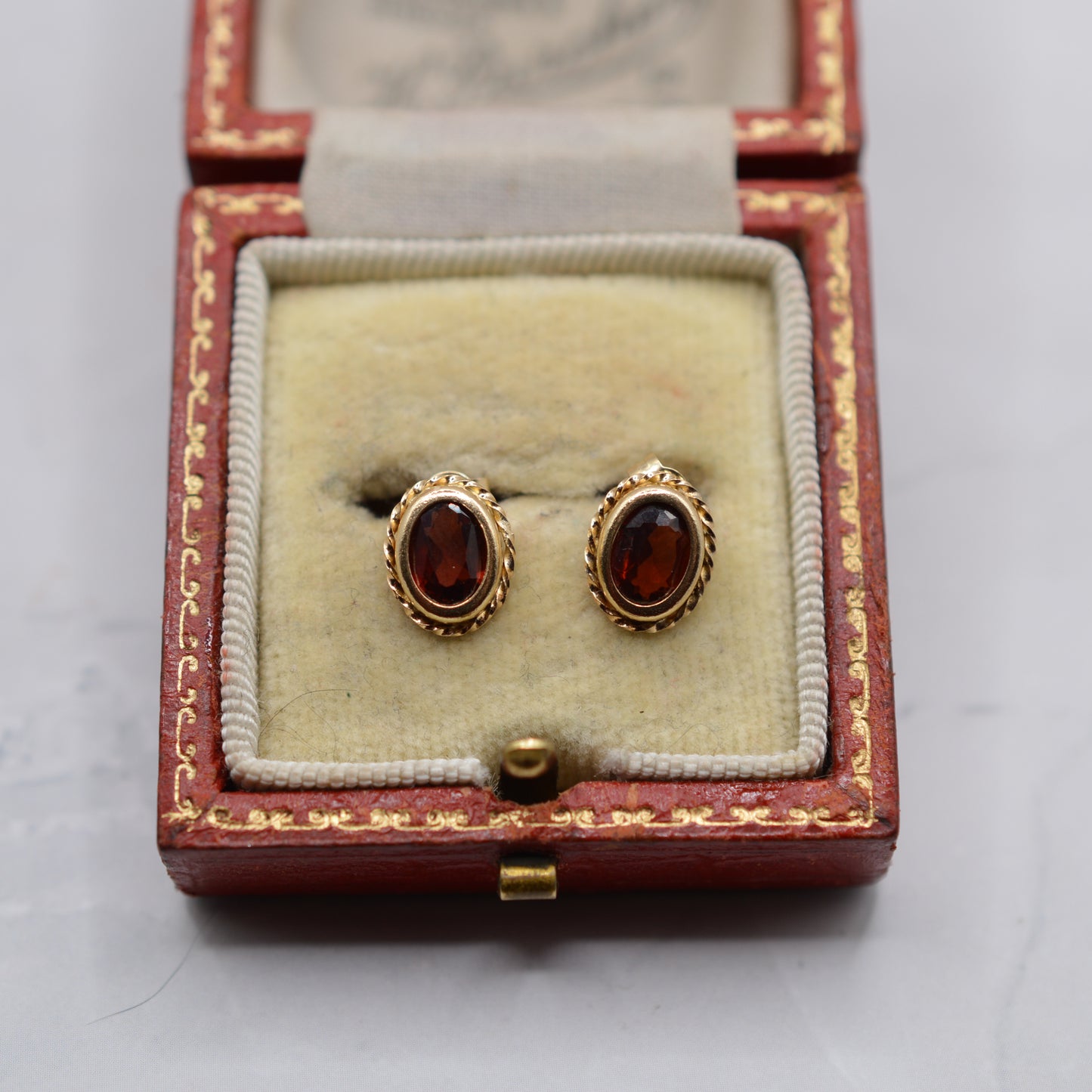 9ct Gold Garnet Stud Earrings