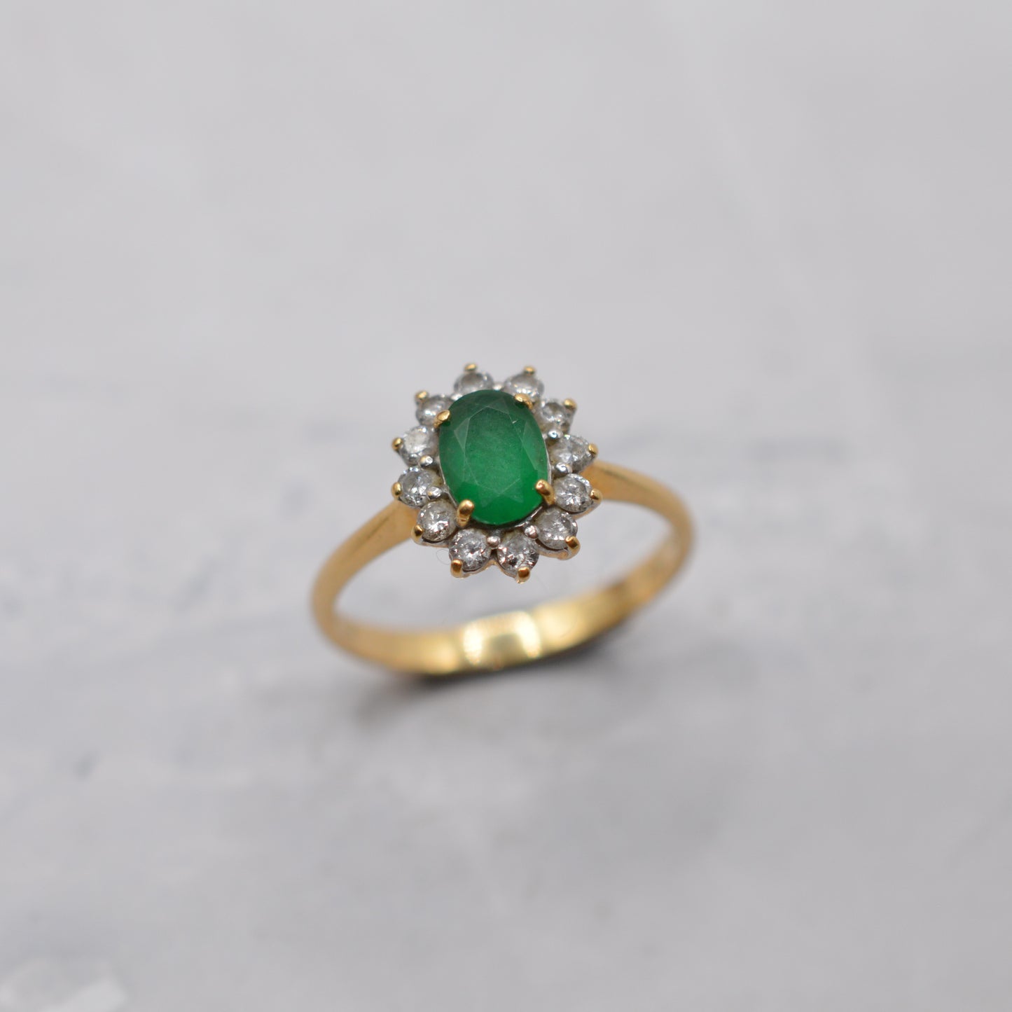 18ct Gold Emerald & Diamond Cluster Ring