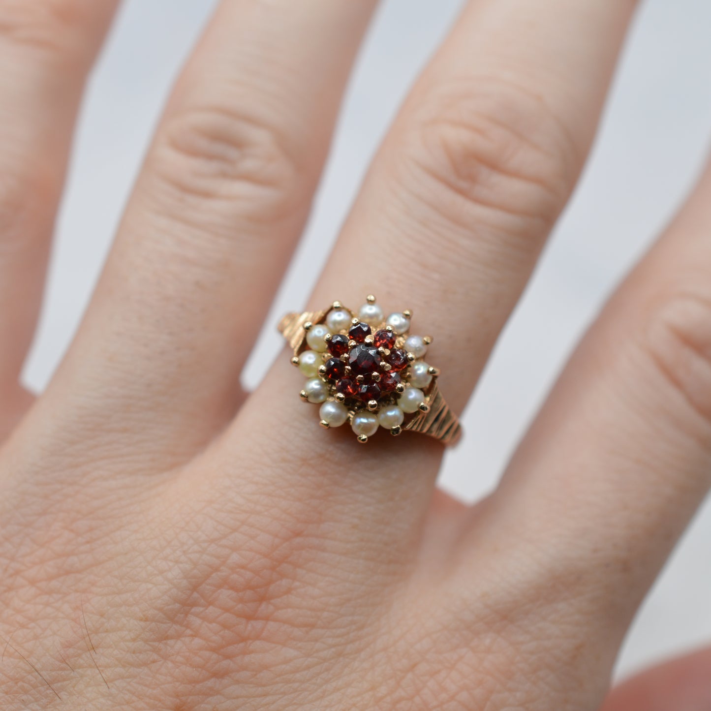 1970s Vintage 9ct Gold Garnet & Pearl Cluster Ring