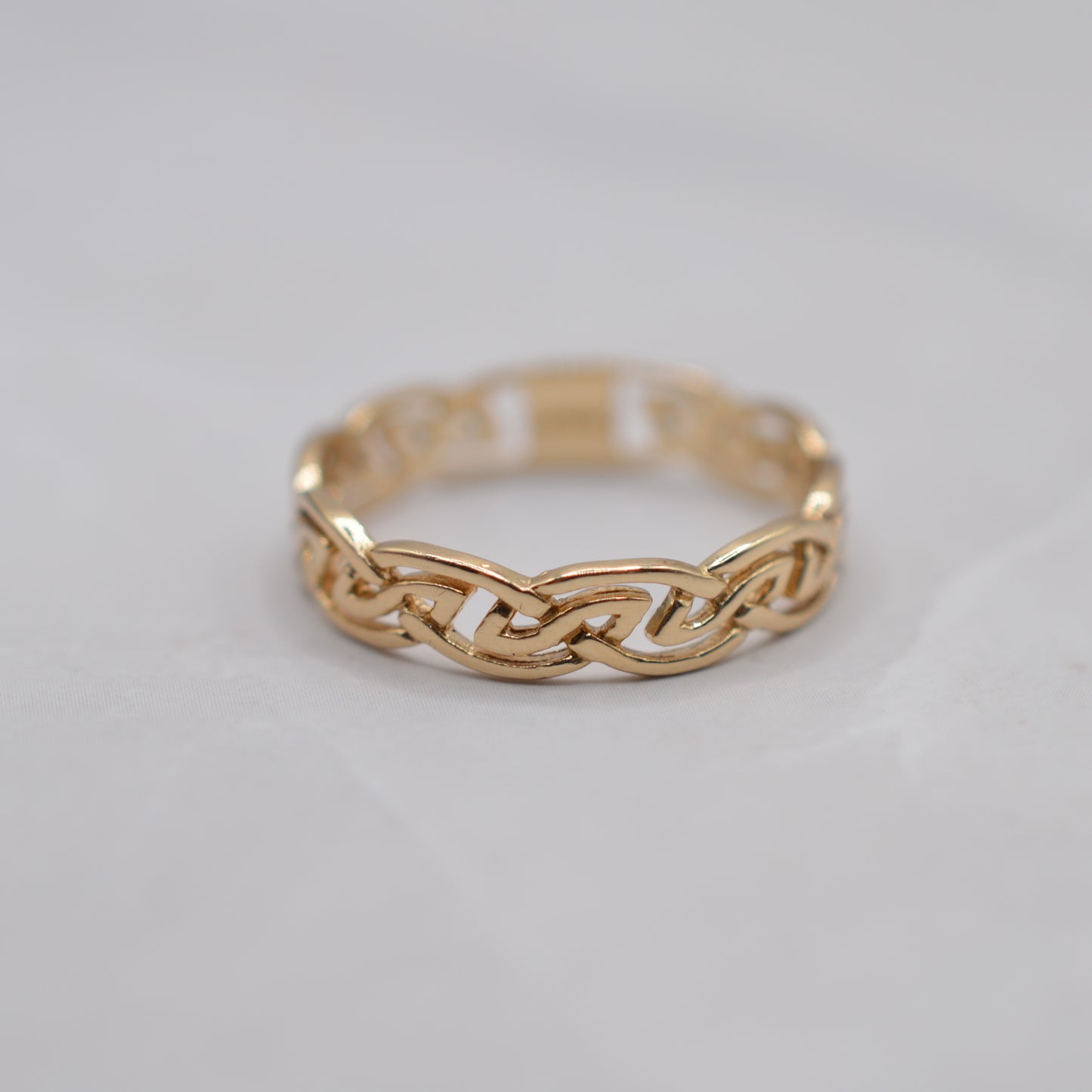 9ct Gold Celtic Weave Band Ring