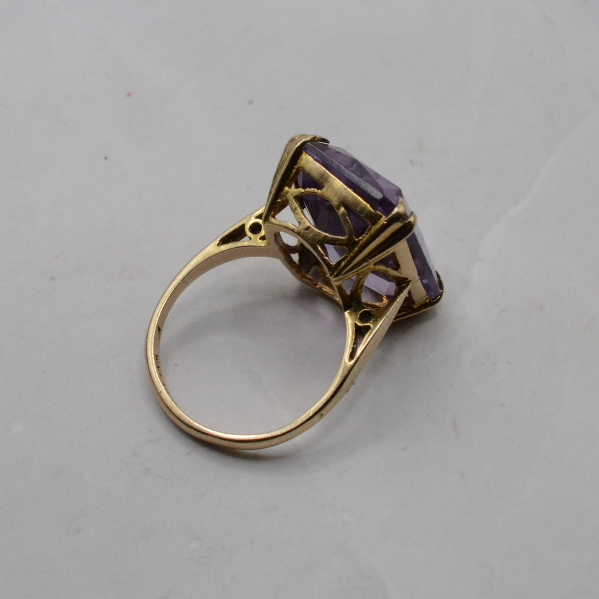 1960s Mega Chunky Vintage 9ct Gold Amethyst Ring