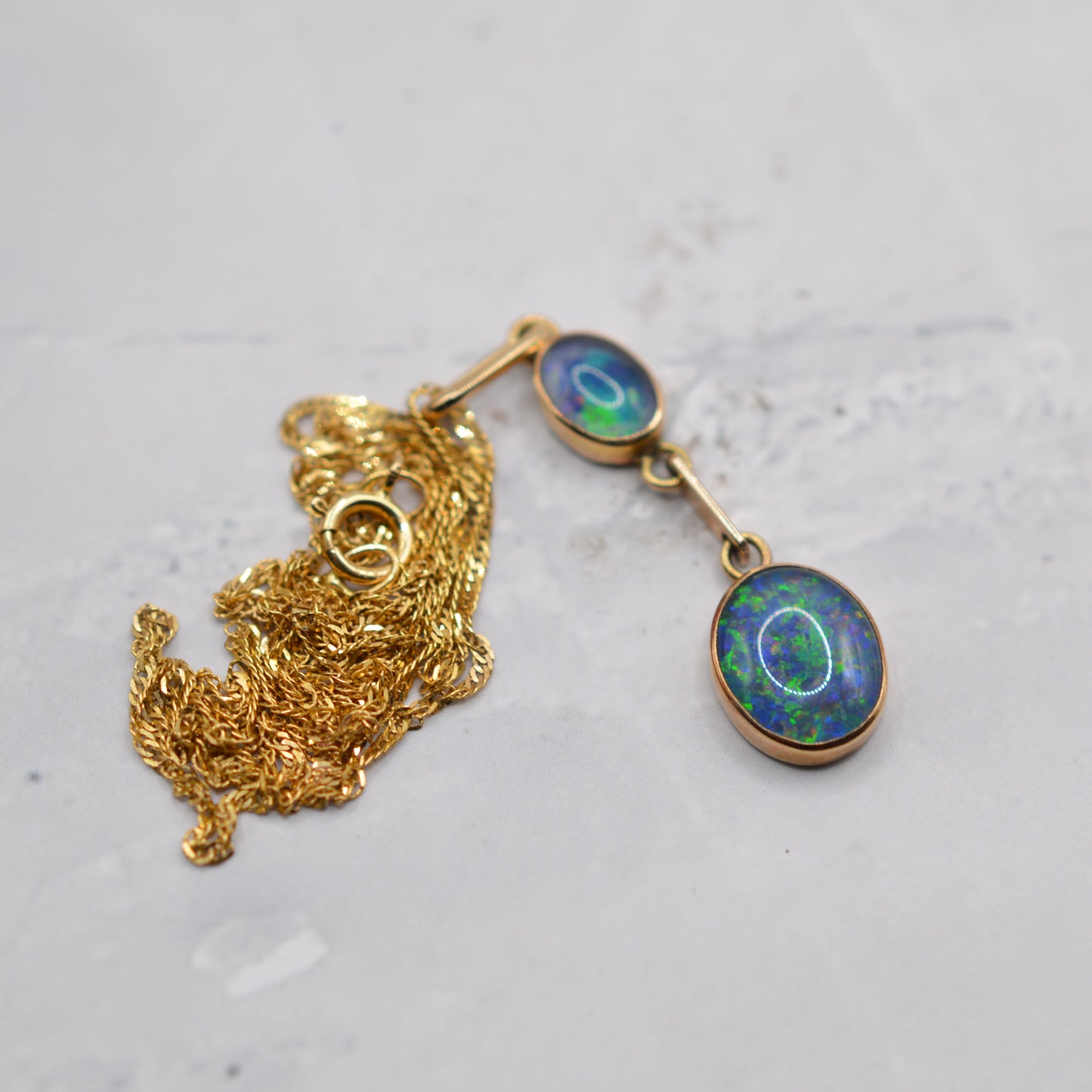 1980s 9ct Gold Opal Triplet Drop Necklace (18”)