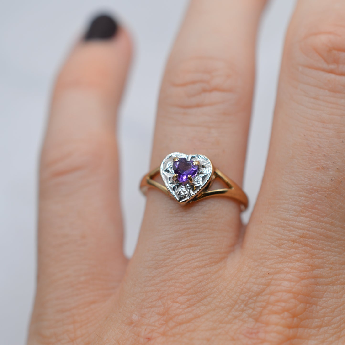 9ct Gold Amethyst & Diamond Heart Ring