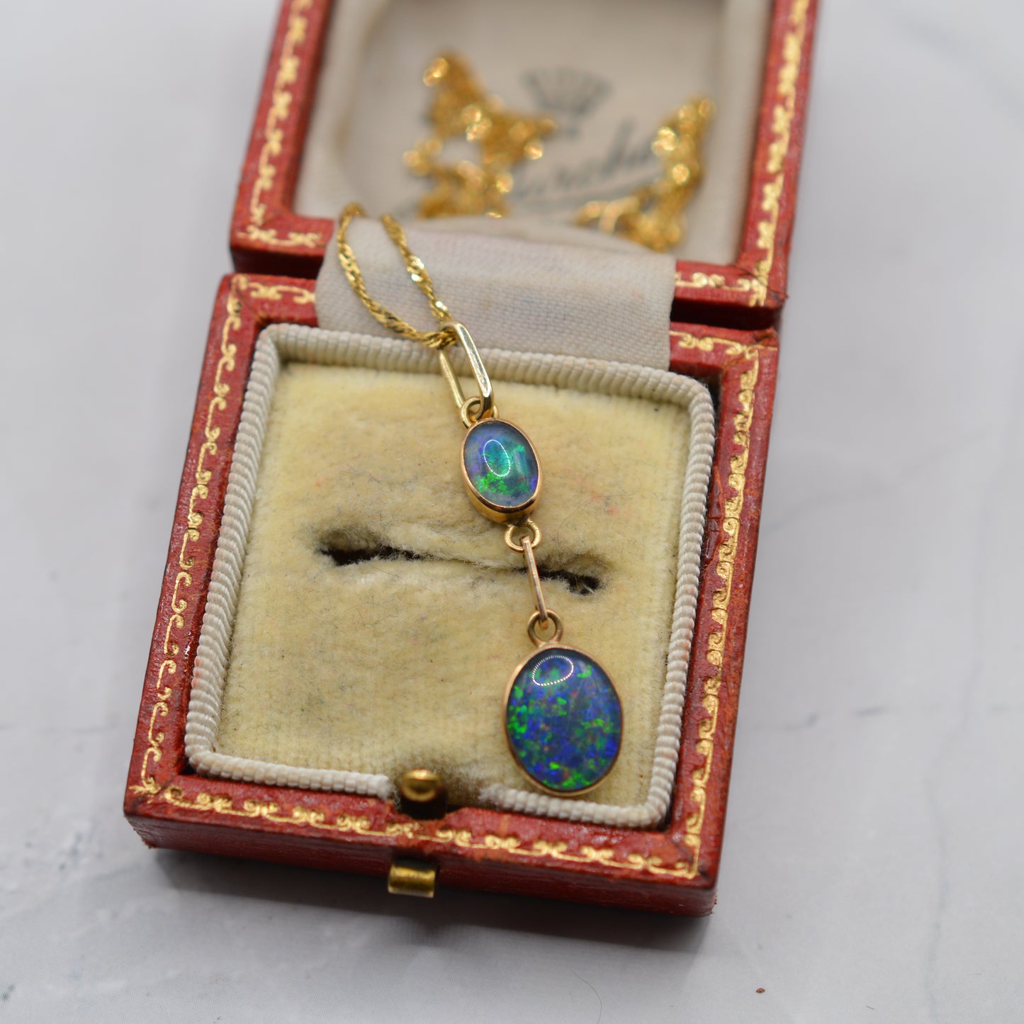 1980s 9ct Gold Opal Triplet Drop Necklace (18”)