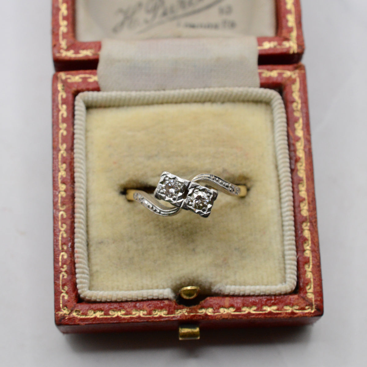 1961 Mid-Century 18ct Gold & Platinum Diamond Toi-et-Moi Ring