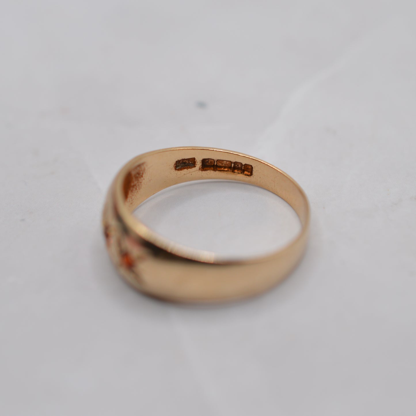 1970s Vintage 9ct Gold Garnet Gypsy Trilogy Ring