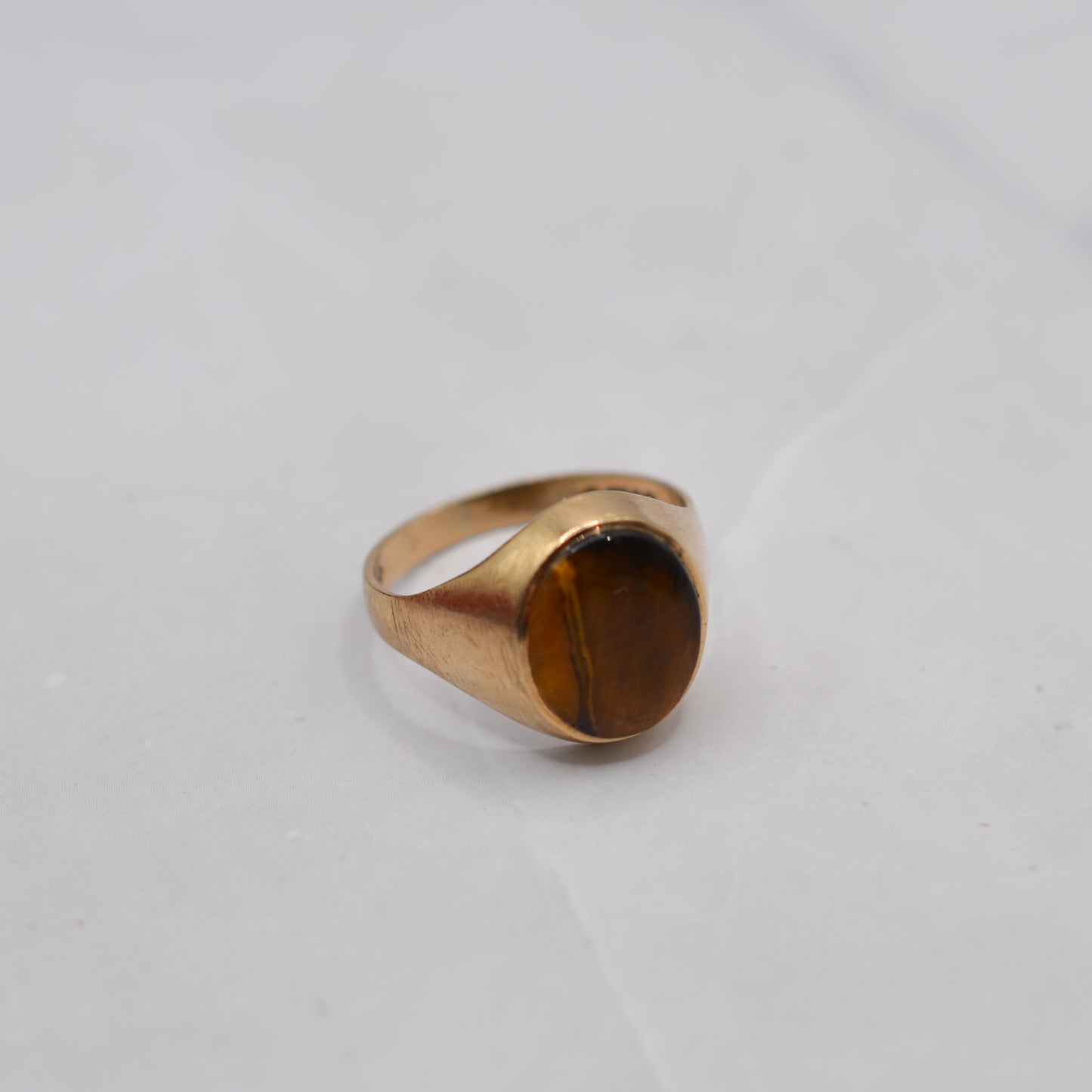 Chunky 1970s Vintage 9ct Gold Tiger's Eye Signet Ring