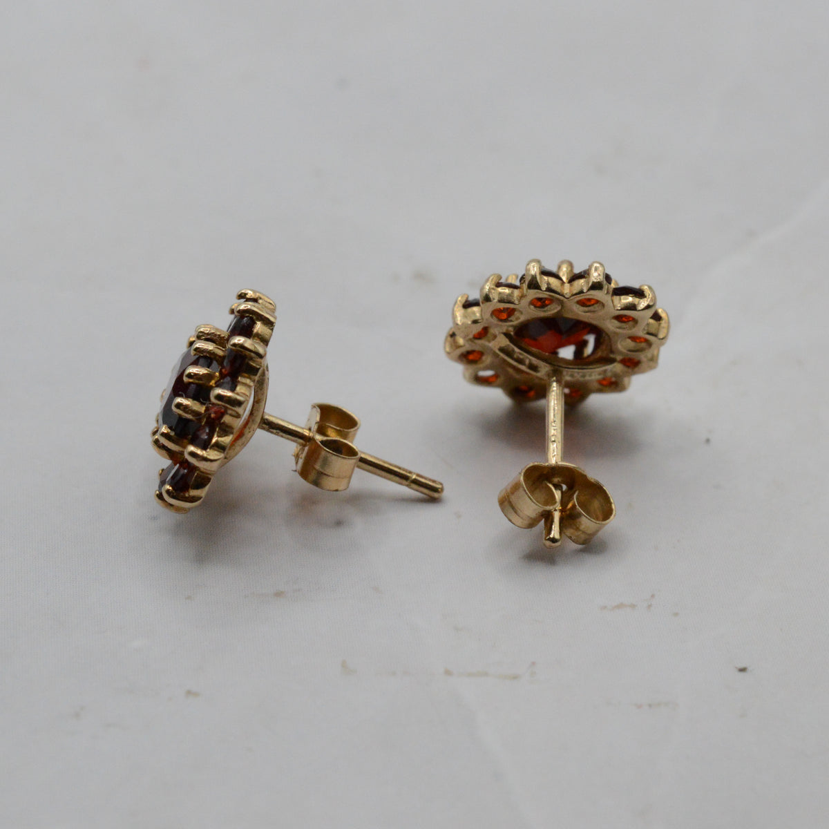 Vintage 9ct Gold Garnet Cluster Stud Earrings