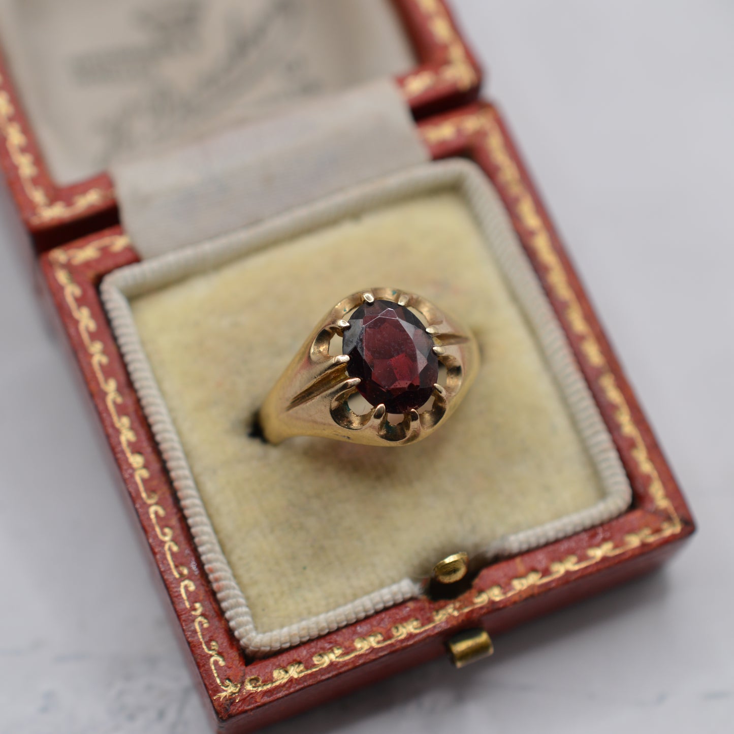 1970s Vintage 9ct Gold Garnet Ring in Buttercup Setting