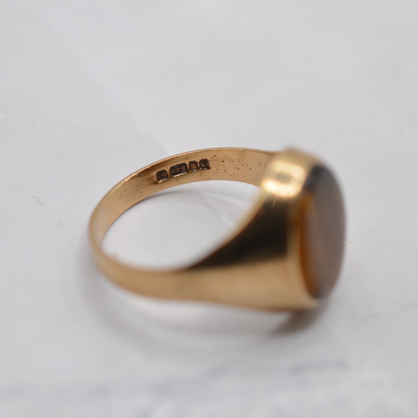 Chunky 1970s Vintage 9ct Gold Tiger's Eye Signet Ring