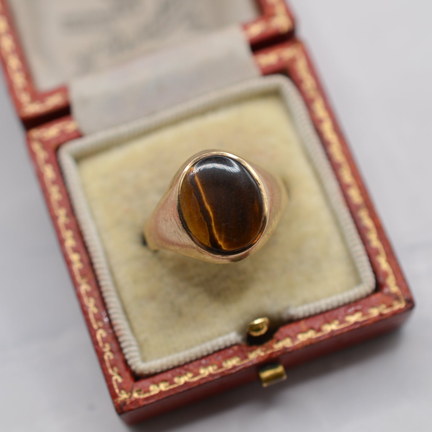 Chunky 1970s Vintage 9ct Gold Tiger's Eye Signet Ring
