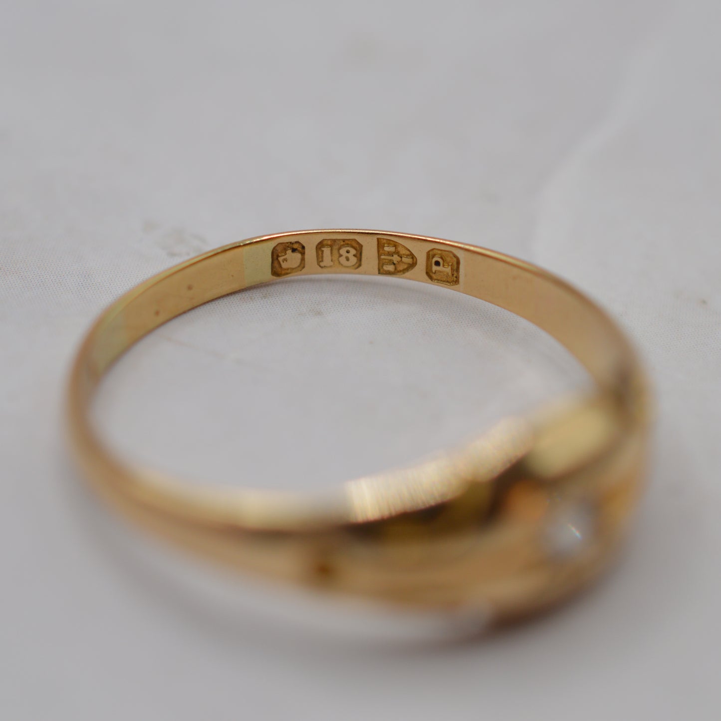 Victorian 1898 18ct Gold Diamond Gypsy Ring