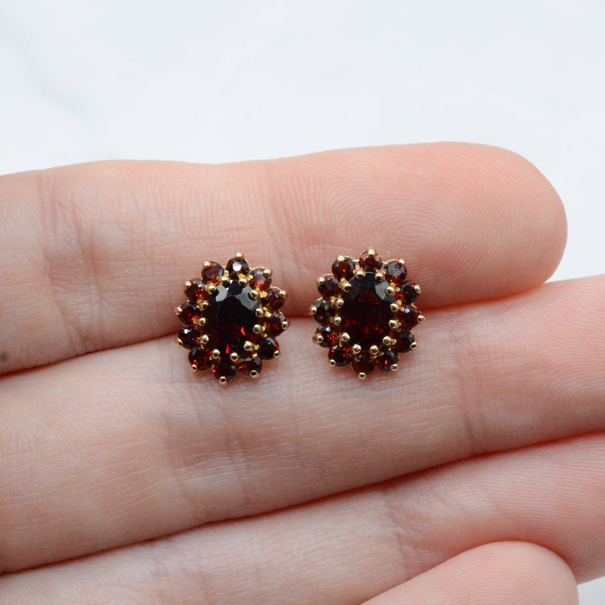 Vintage 9ct Gold Garnet Cluster Stud Earrings