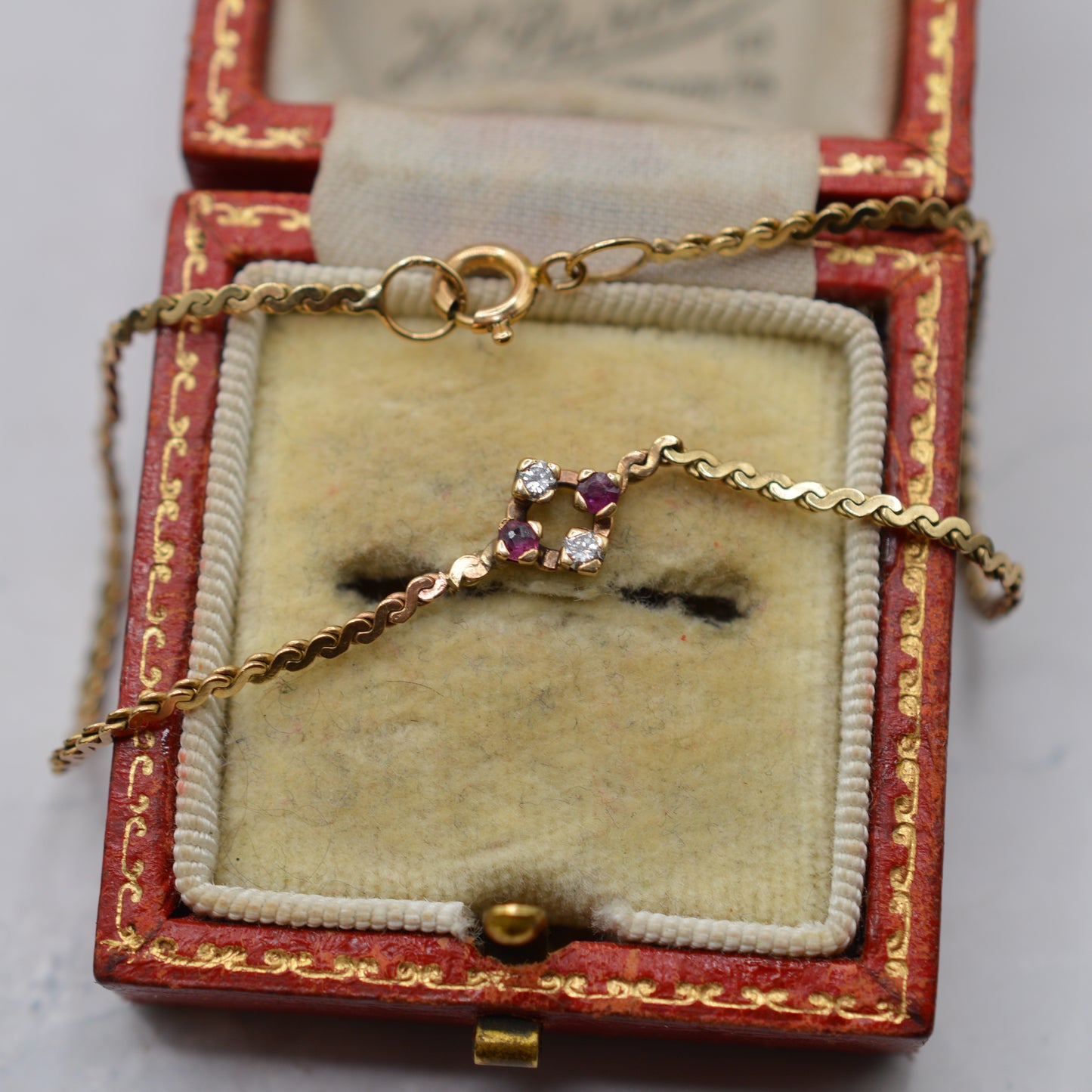 Vintage 9ct Gold Ruby & Diamond Bracelet (7 1/4”)