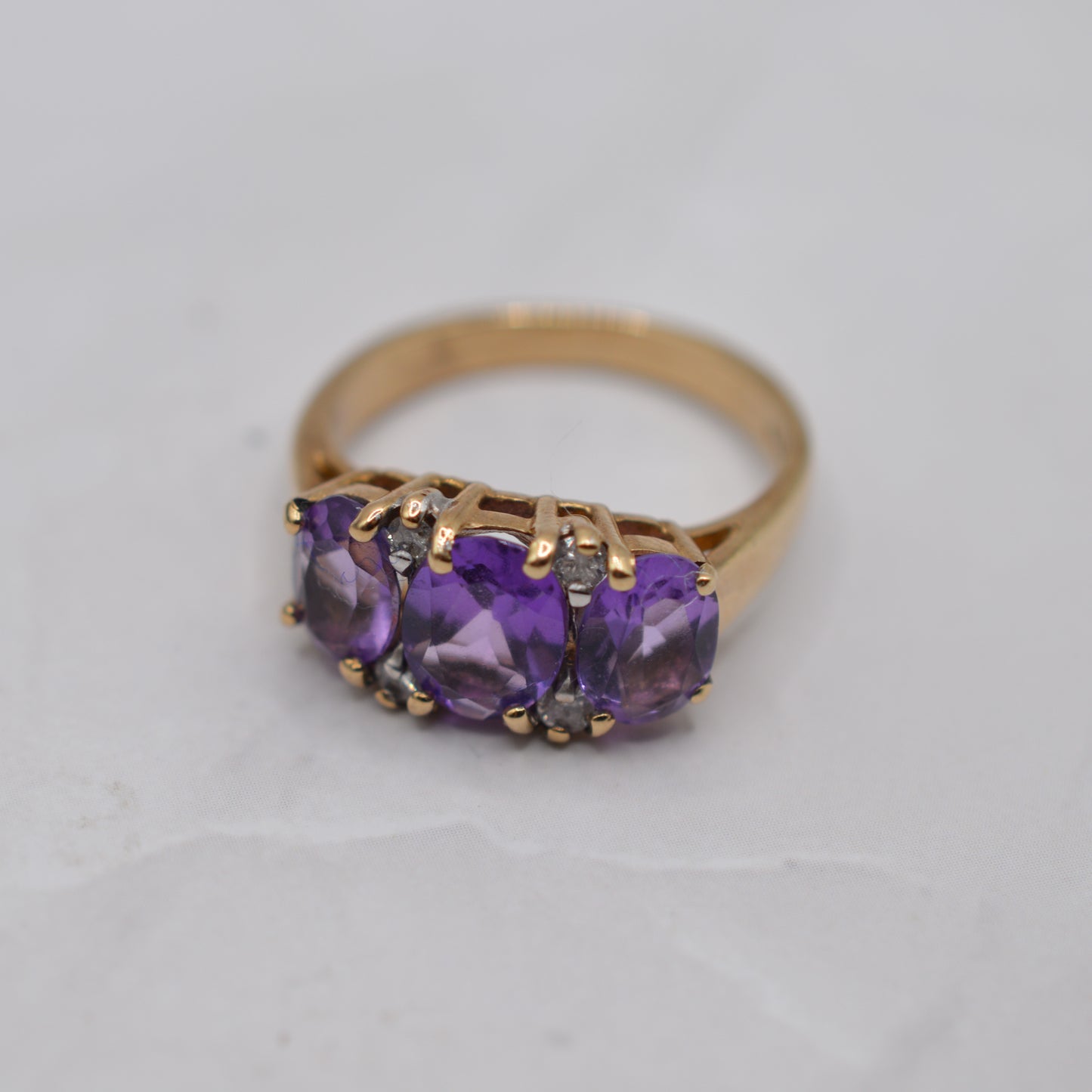 Chunky 9ct Gold Amethyst & Diamond Trilogy Ring