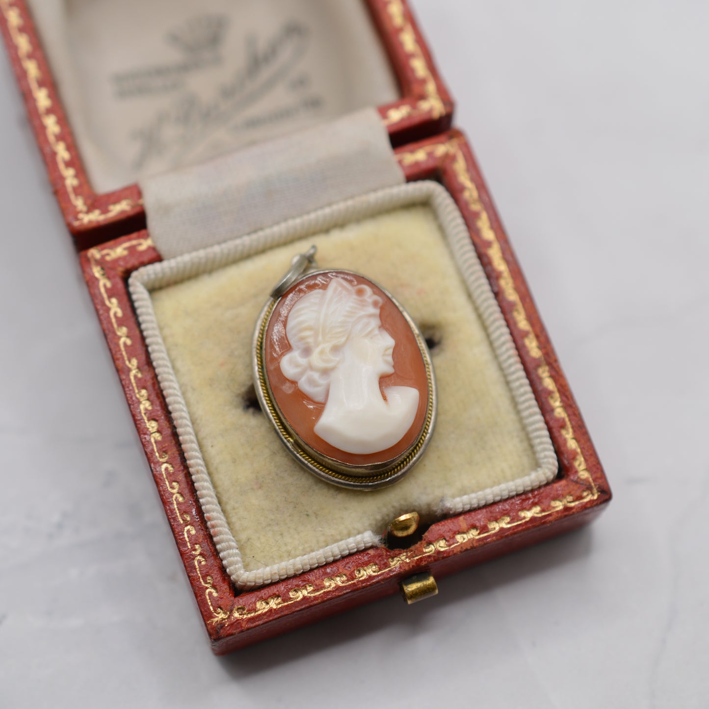 Vintage .800 Silver Cameo Pendant