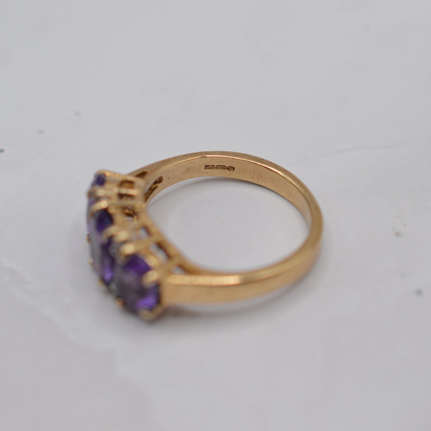 Chunky 9ct Gold Amethyst & Diamond Trilogy Ring