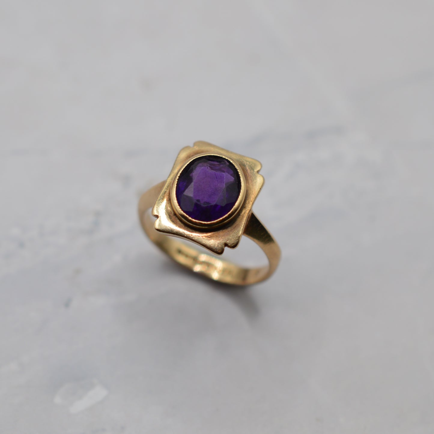 1960s Vintage 9ct Gold Amethyst Ring