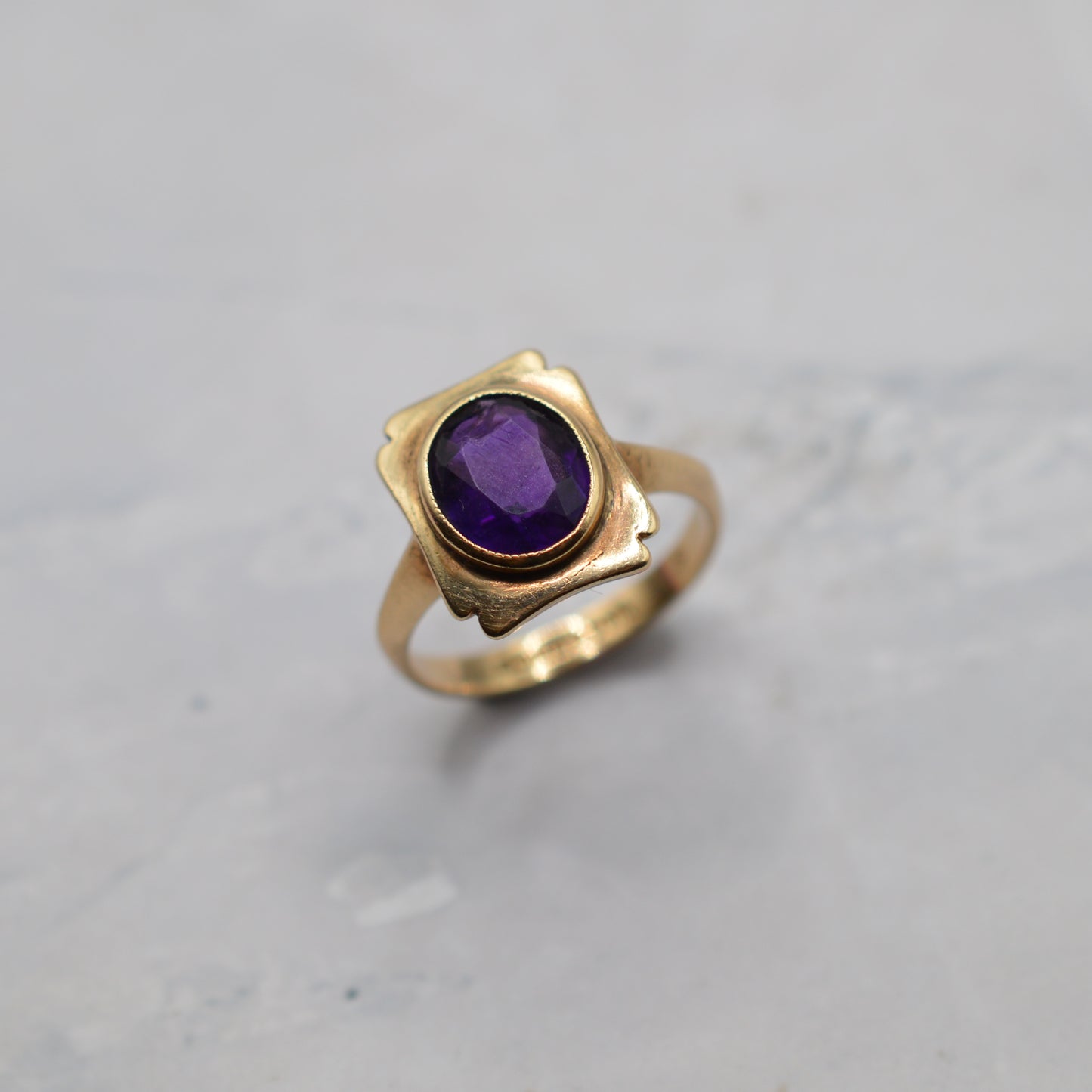 1960s Vintage 9ct Gold Amethyst Ring