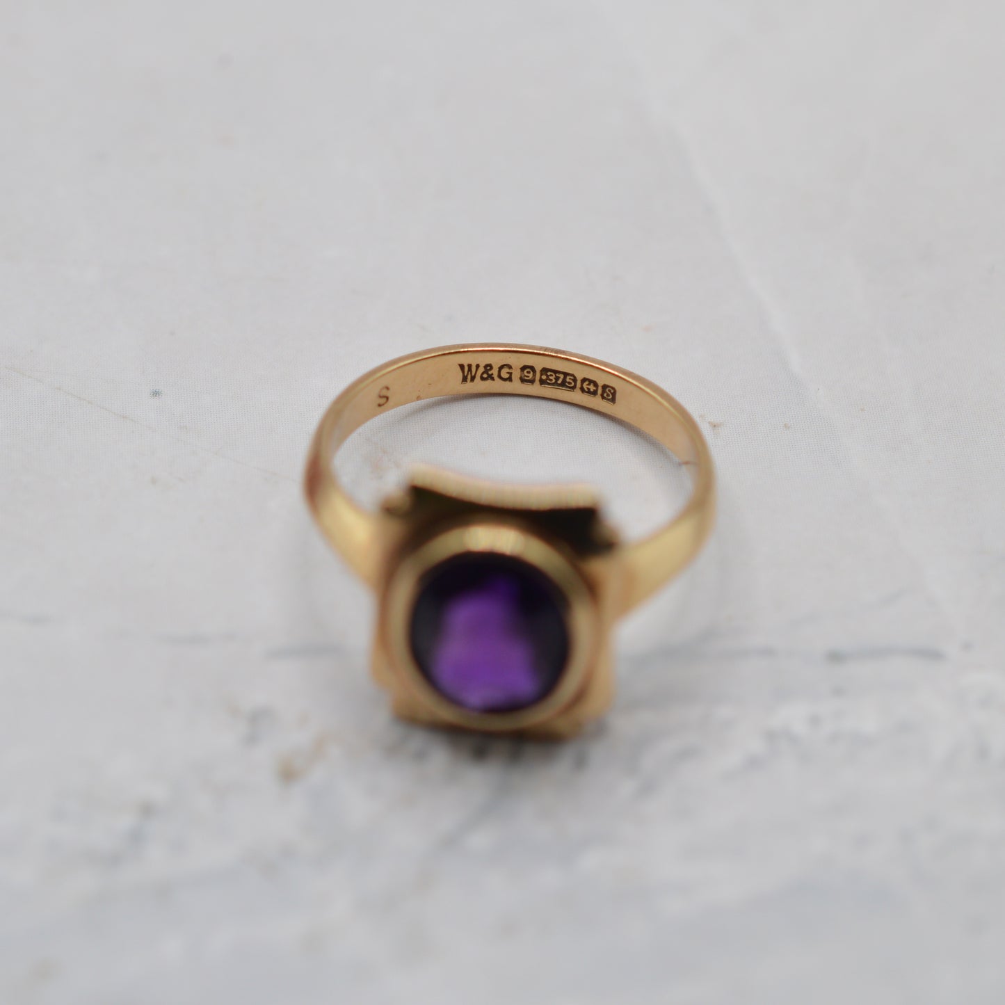 1960s Vintage 9ct Gold Amethyst Ring