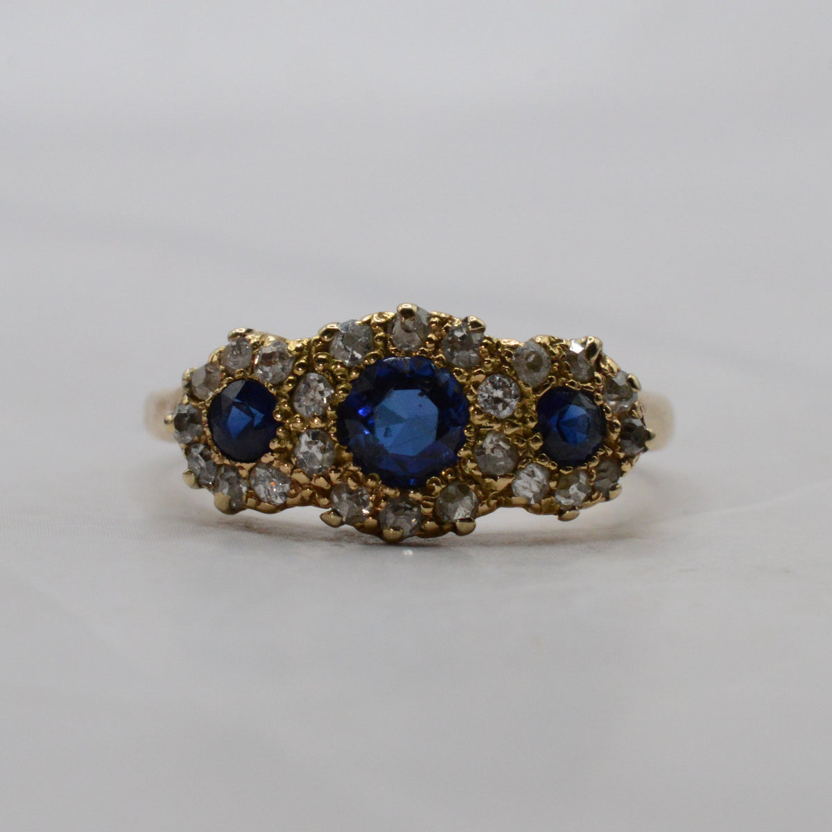 1906 Edwardian Antique 18ct Gold Sapphire & Diamond Trilogy Cluster Ring