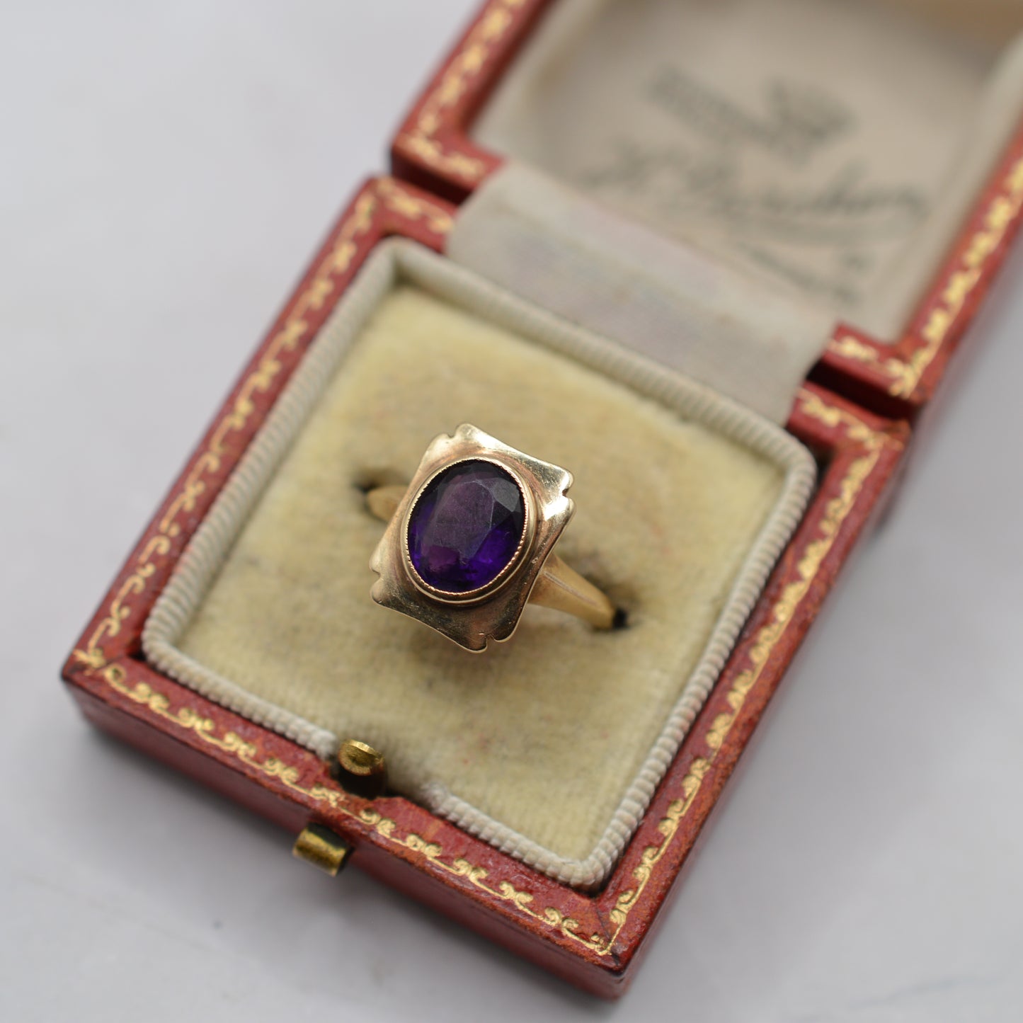 1960s Vintage 9ct Gold Amethyst Ring
