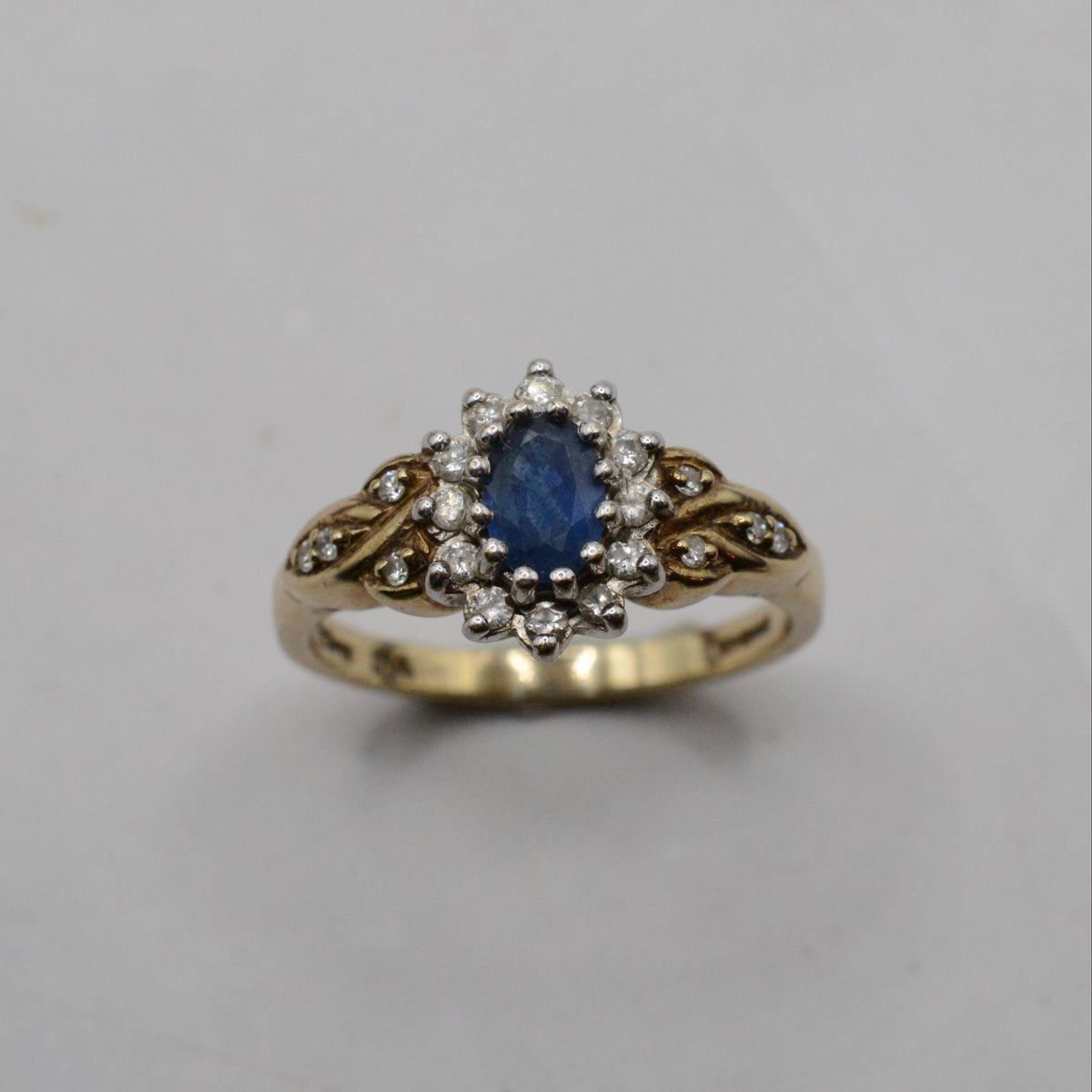 9ct Gold Sapphire & Diamond Cluster Ring