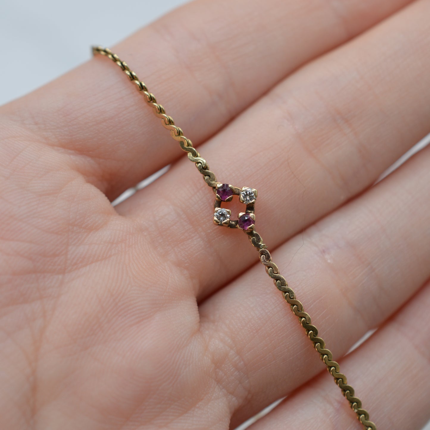 Vintage 9ct Gold Ruby & Diamond Bracelet (7 1/4”)