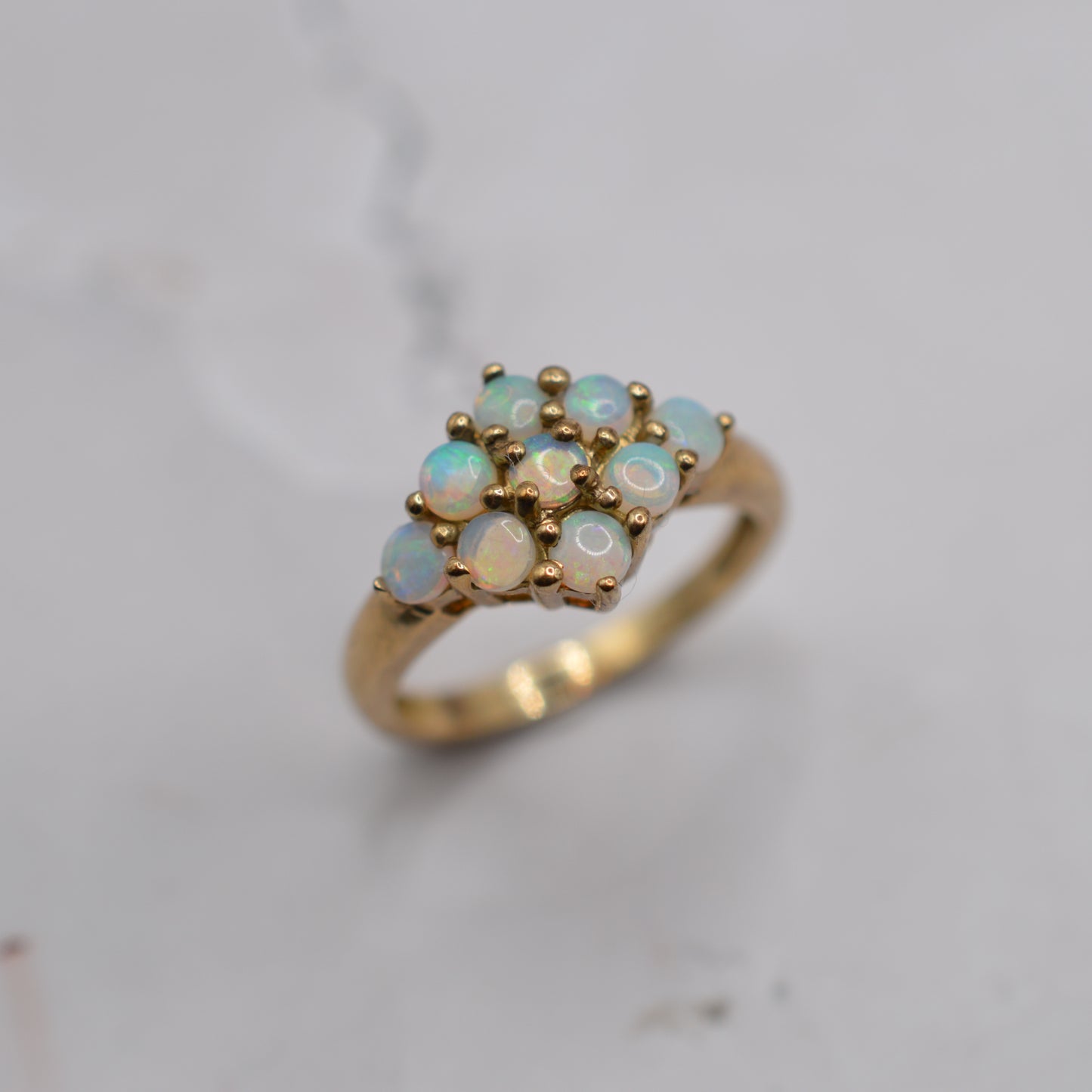 Y2K Vintage 9ct Gold Opal Cluster Ring