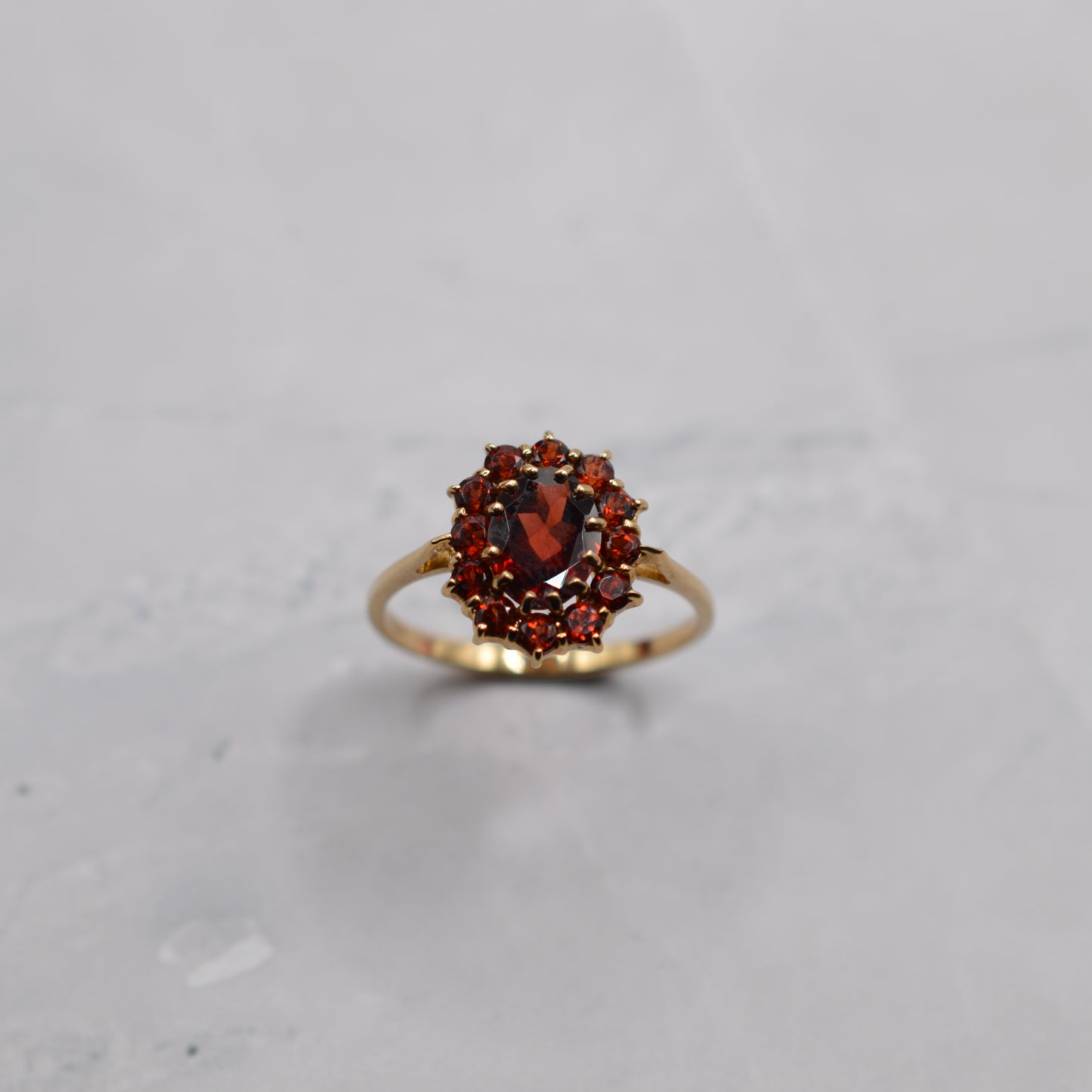 9ct Gold Garnet Cluster Ring