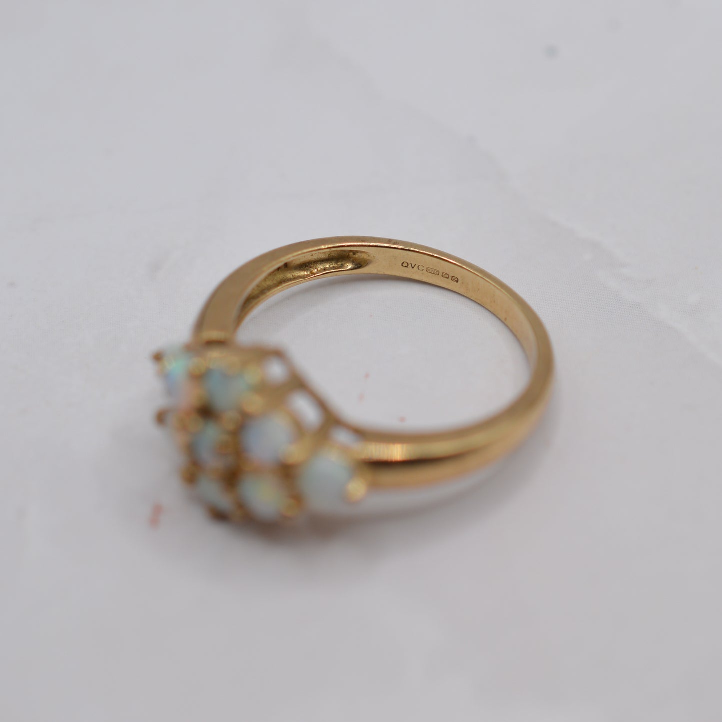 Y2K Vintage 9ct Gold Opal Cluster Ring