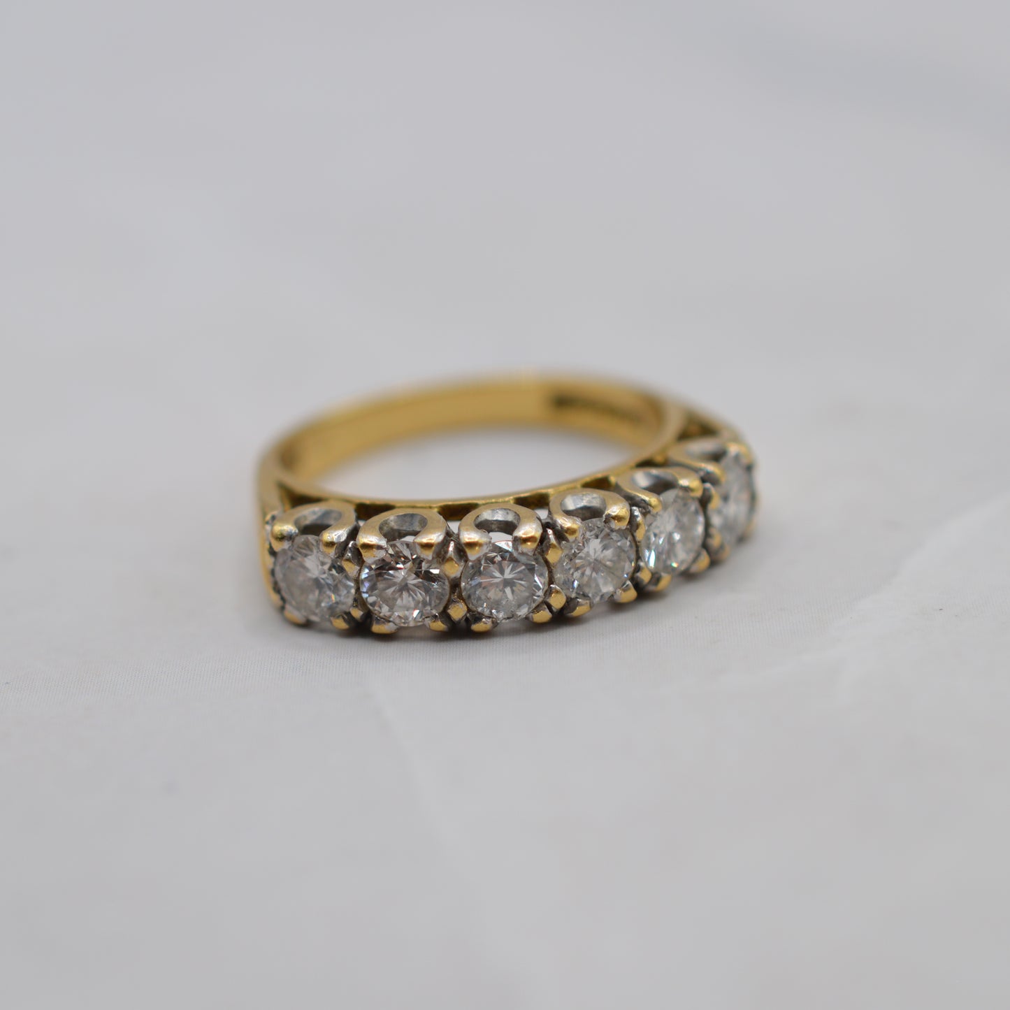 18ct Gold 1ct Diamond Half-Eternity Ring