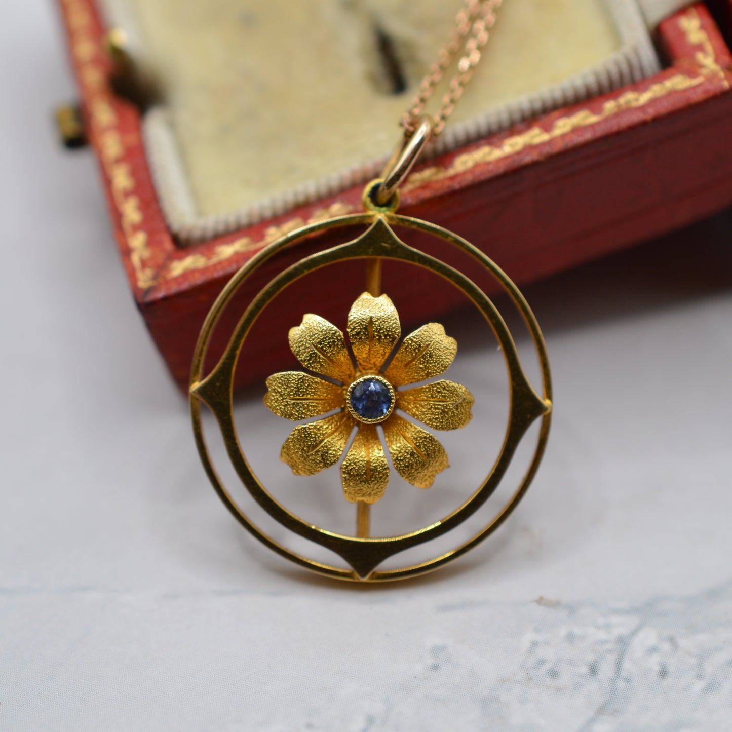 Antique Edwardian 15ct Sapphire Floral Pendant on 9ct Gold Chain (16”)