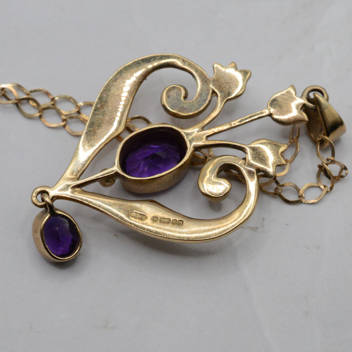 1990s 9ct Gold Amethyst & Pearl Lavalier Pendant Necklace (18")