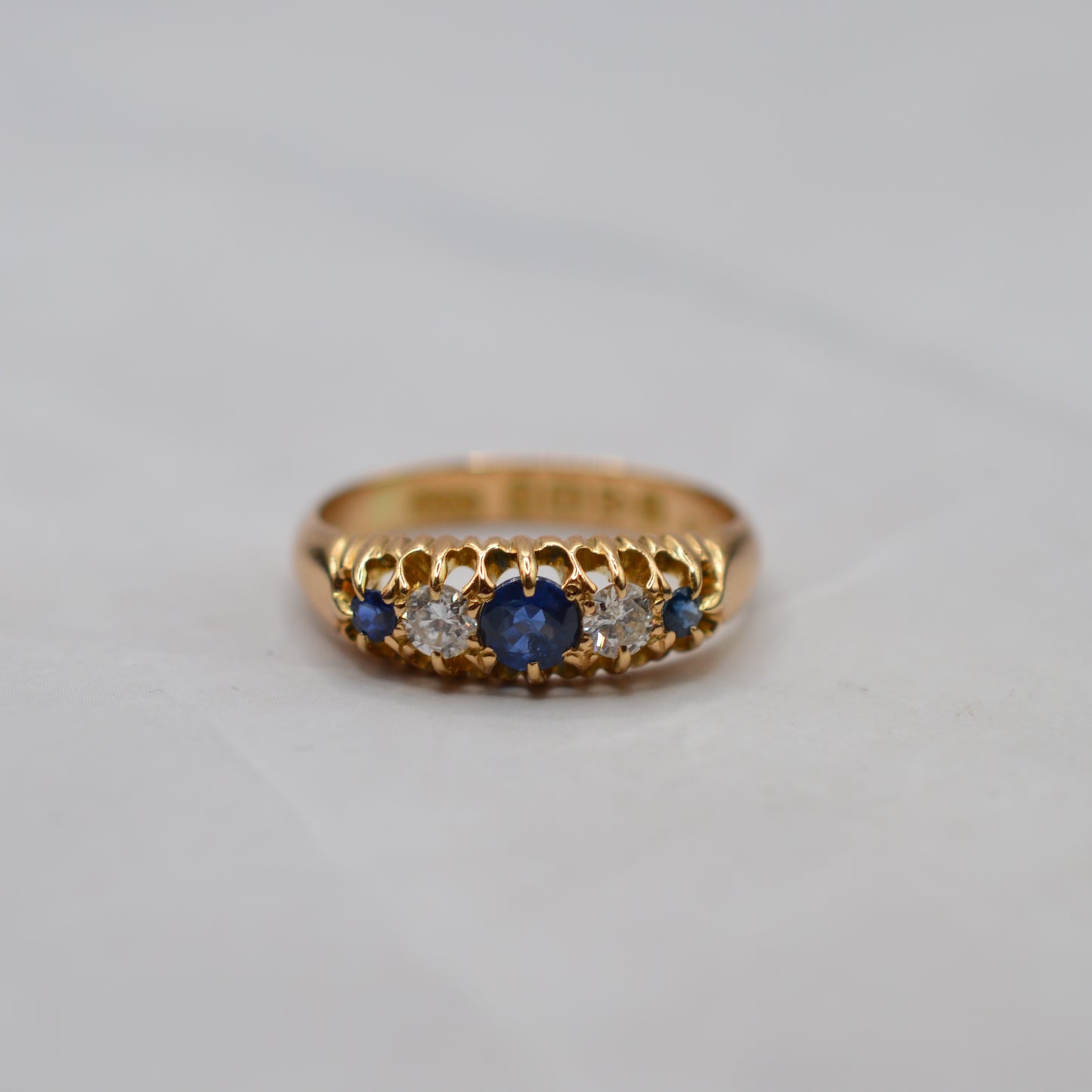 Antique Victorian 1899 18ct Gold Sapphire & Diamond Five-Stone Ring