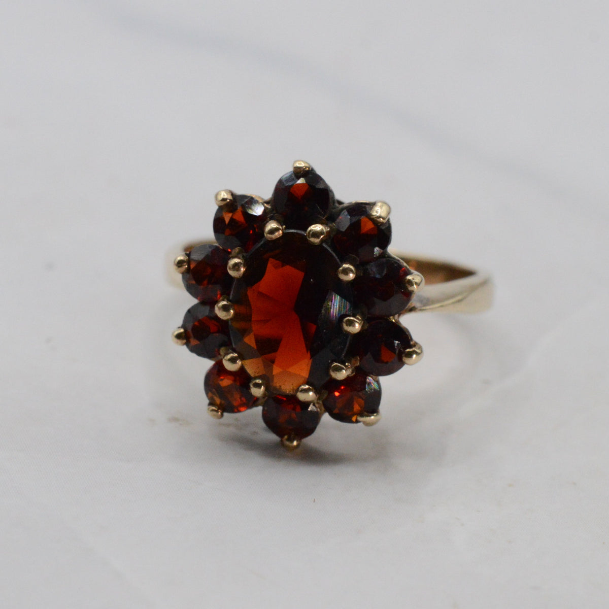 1980s Vintage 9ct Gold Garnet Cluster Ring