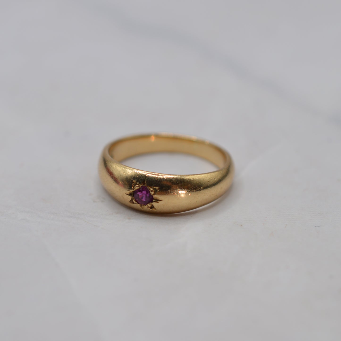 1990s 9ct Gold Ruby Dome Ring