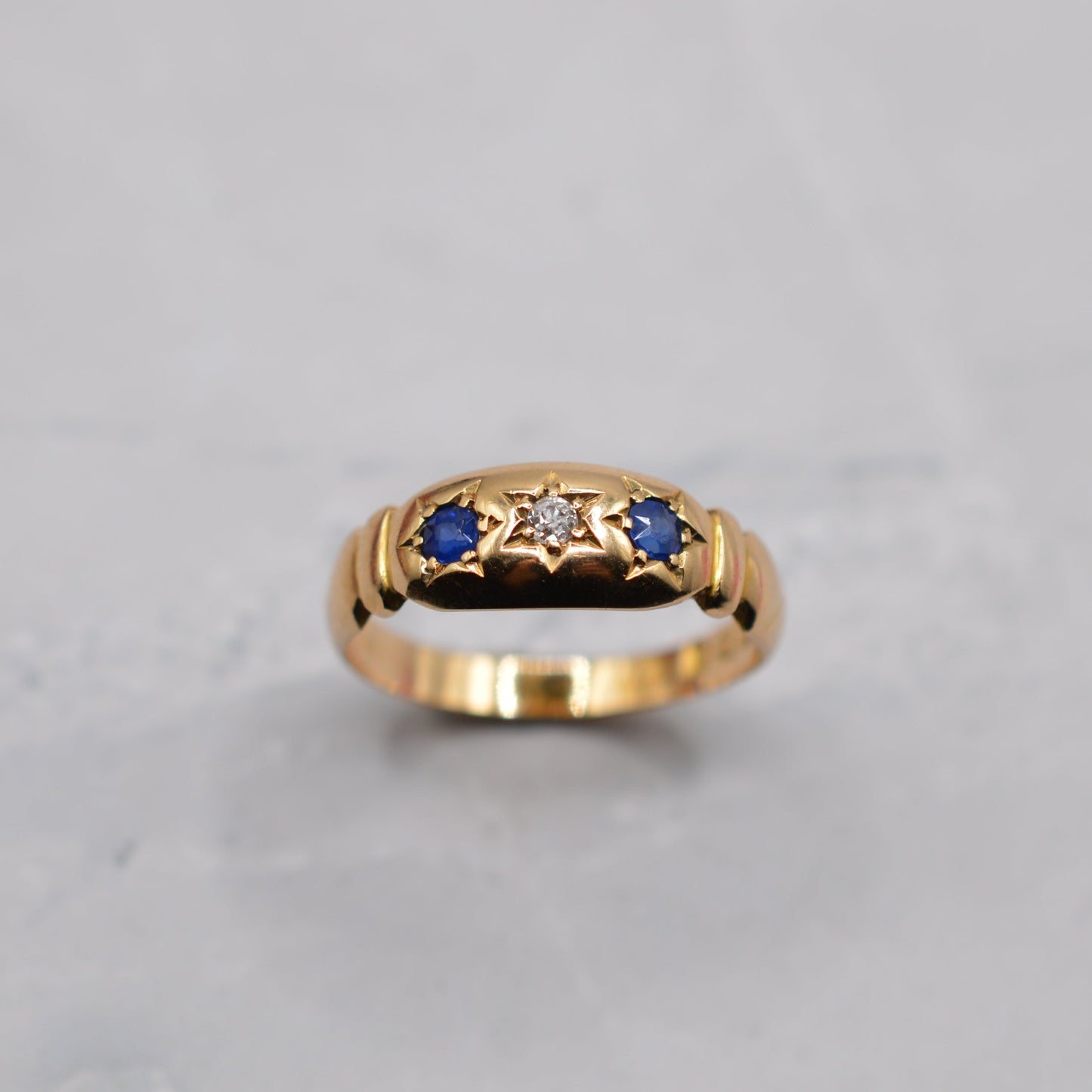 1890s Victorian Antique 18ct Gold Sapphire & Diamond Gypsy Ring