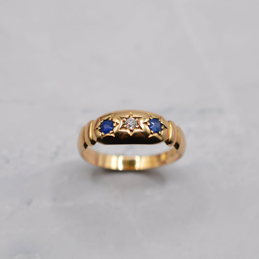 1890s Victorian Antique 18ct Gold Sapphire & Diamond Gypsy Ring