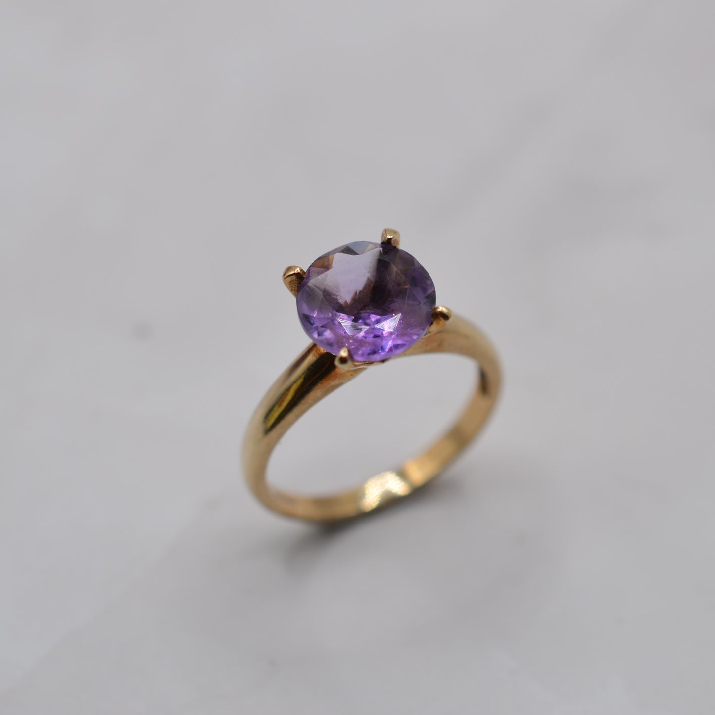 Y2K 9ct Gold Amethyst Cocktail Ring