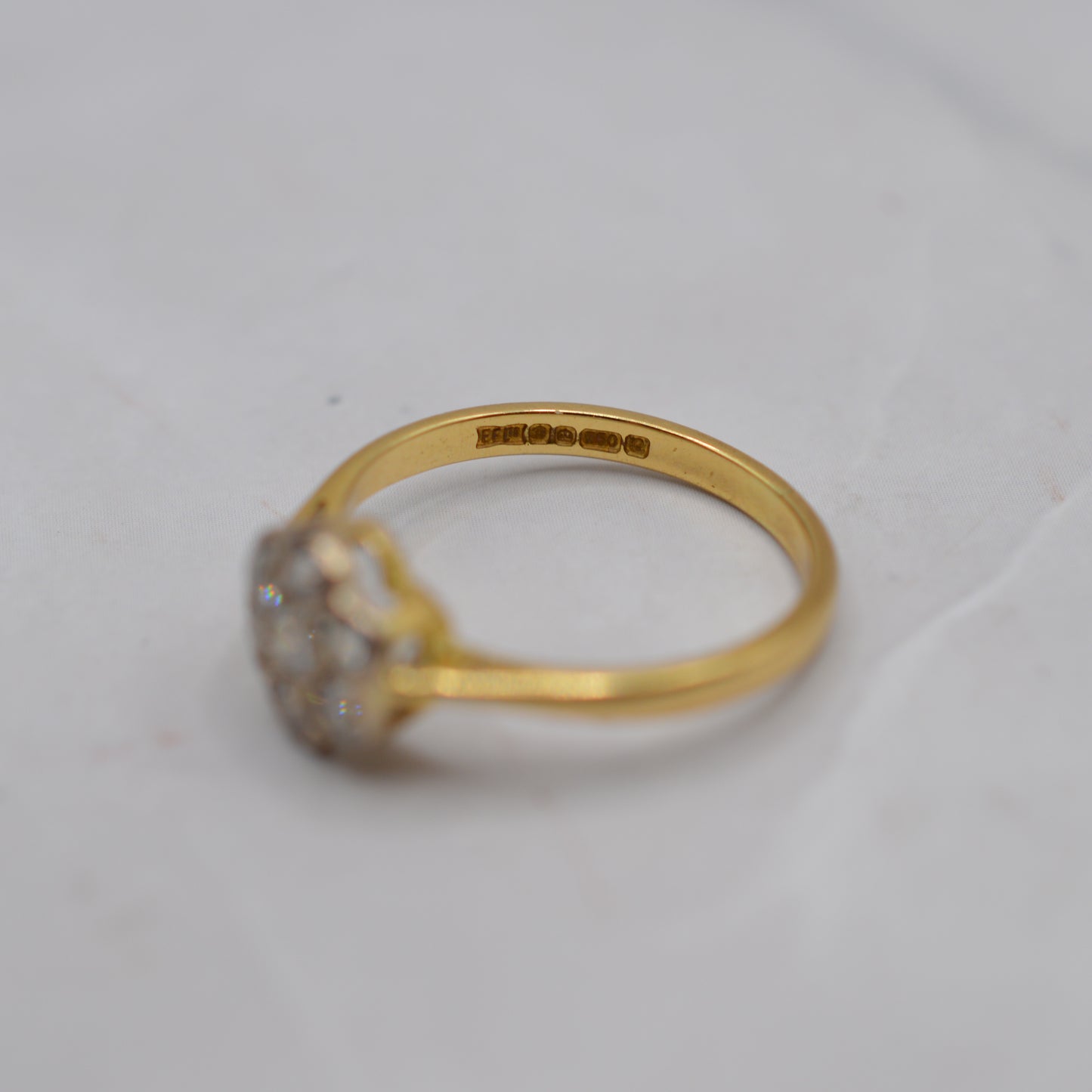 18ct Gold Diamond Daisy Cluster Ring