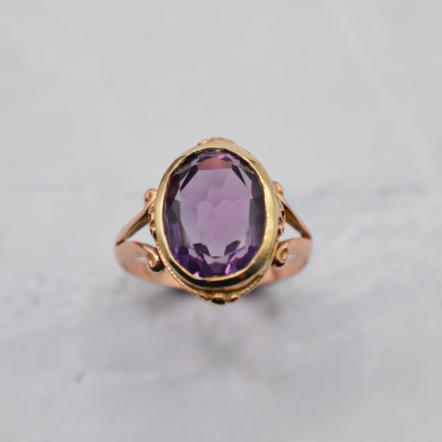 1918 Antique Art Nouveau 9ct Gold Amethyst Dress Ring