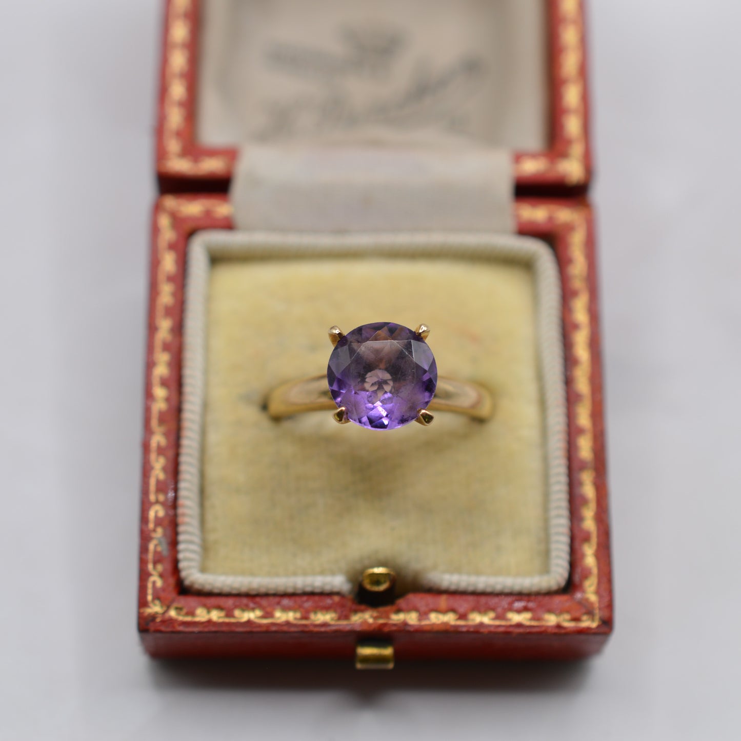Y2K 9ct Gold Amethyst Cocktail Ring