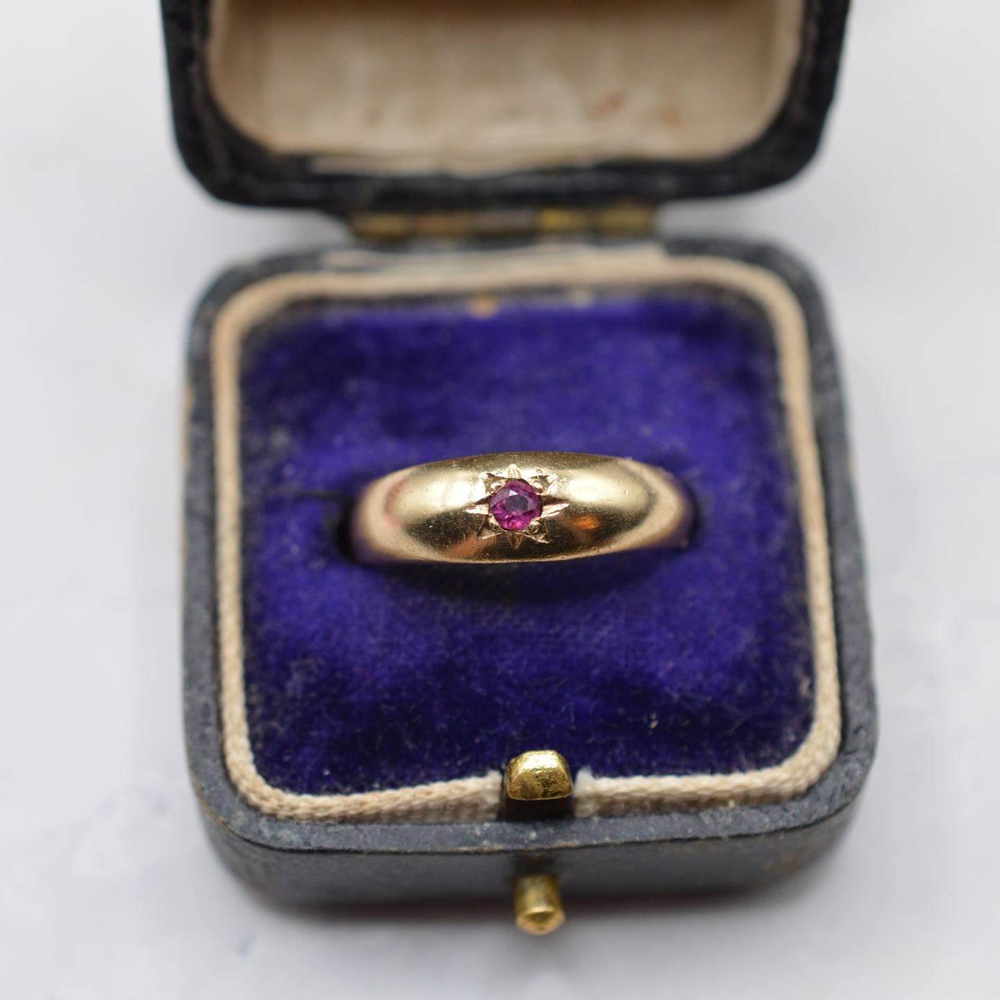 1990s 9ct Gold Ruby Dome Ring