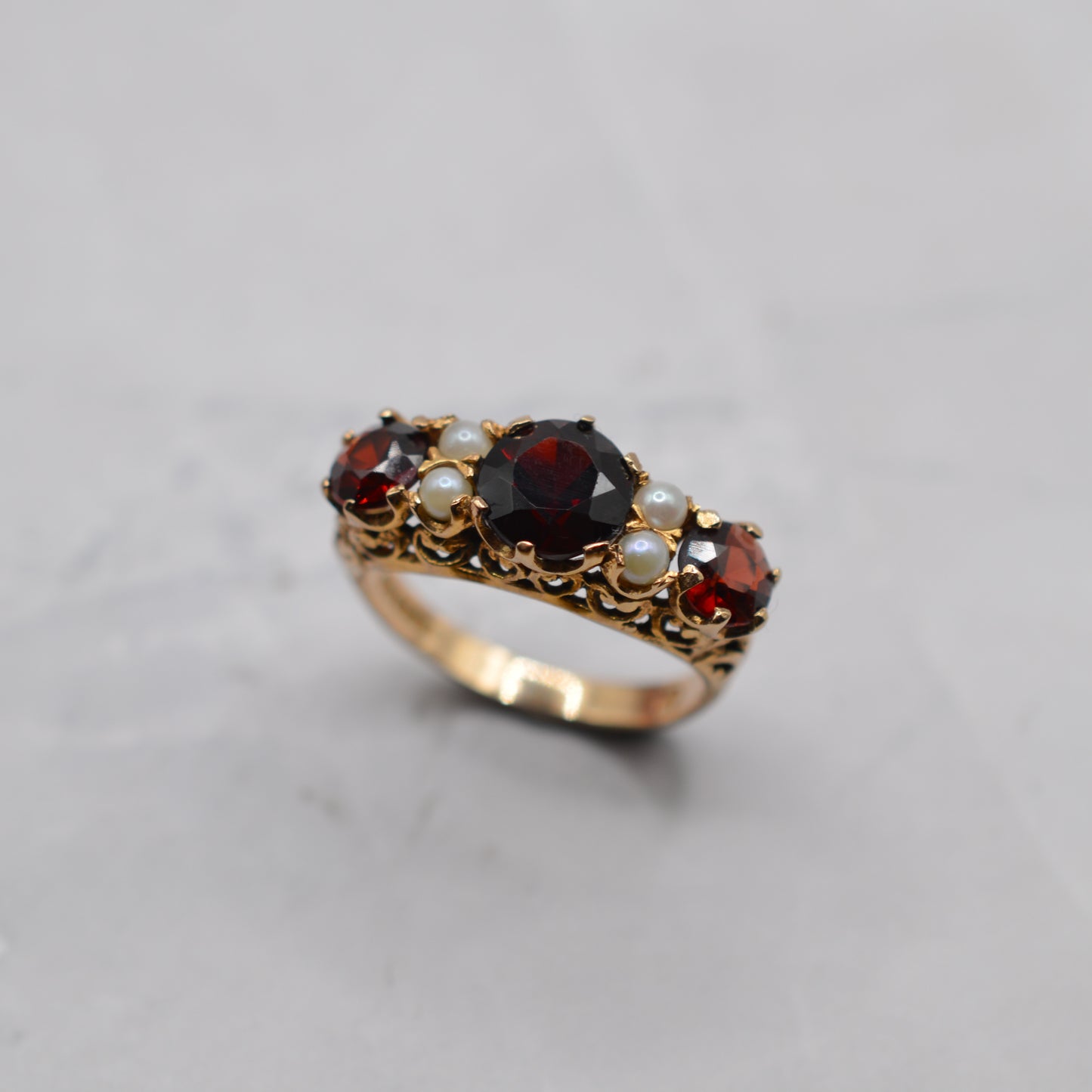 1960s Chunky Vintage 9ct Gold Garnet & Pearl Seven-Stone Ring