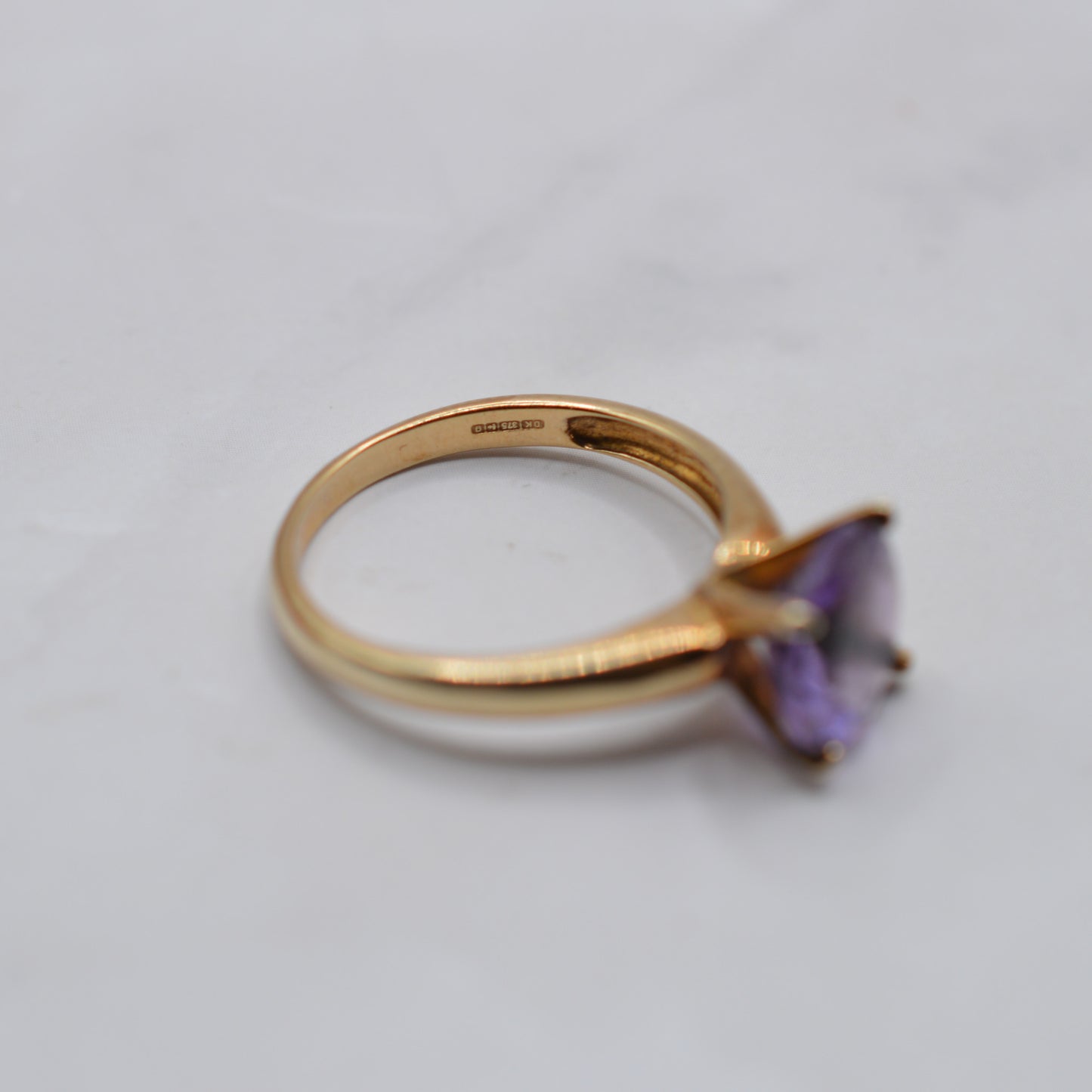 Y2K 9ct Gold Amethyst Cocktail Ring
