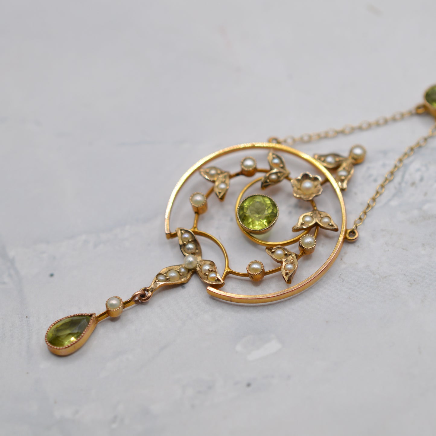 Antique Art Nouveau 9ct Gold Pearl & Peridot Lavalier Necklace (17”)