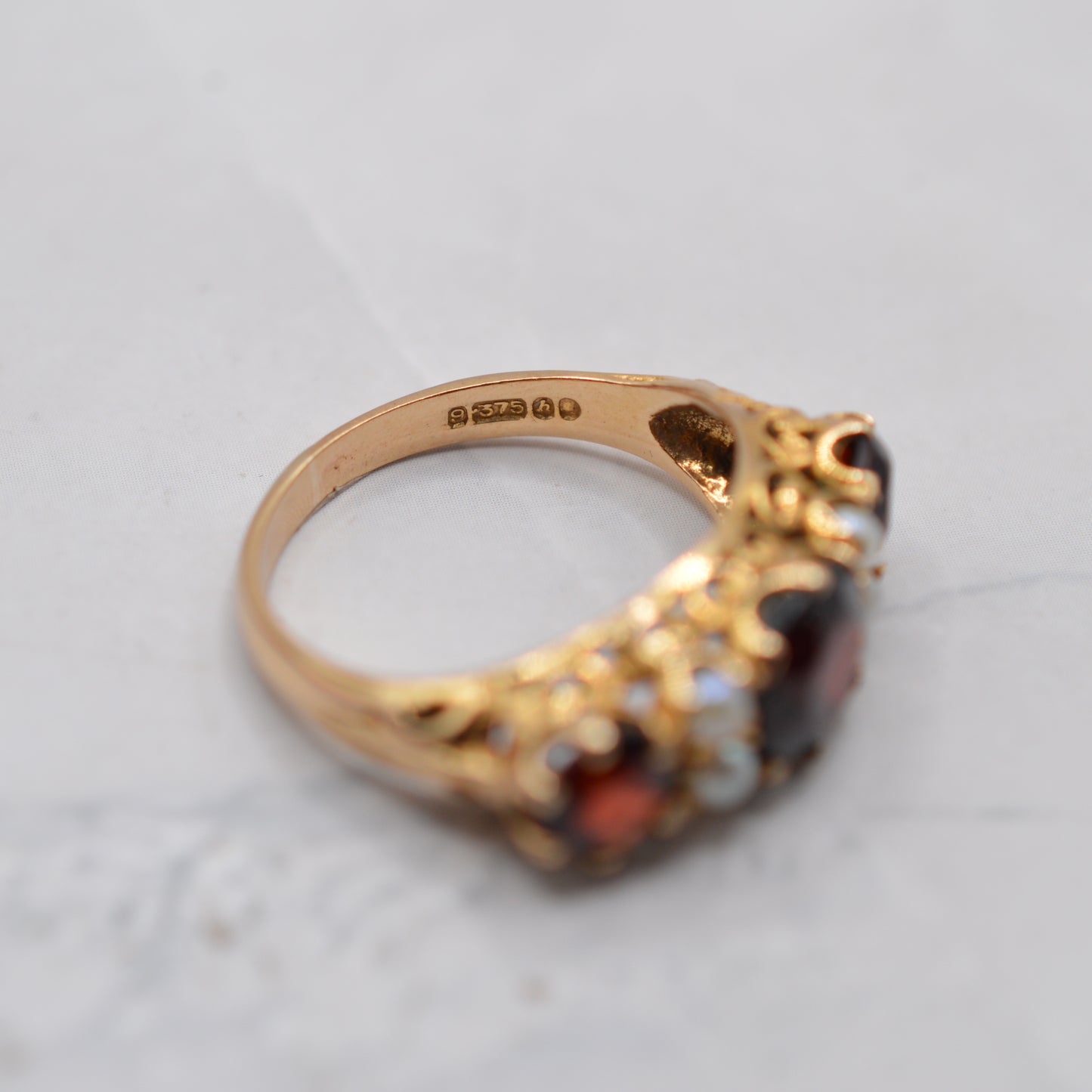 1960s Chunky Vintage 9ct Gold Garnet & Pearl Seven-Stone Ring